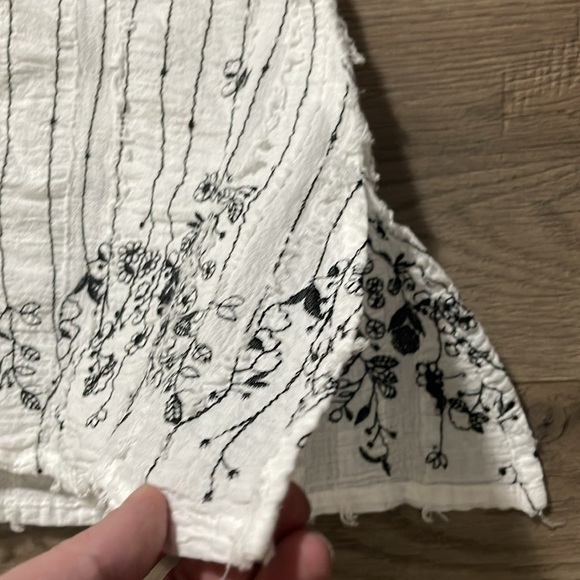 yushi embroderied shirt size M - Picture 7 of 9